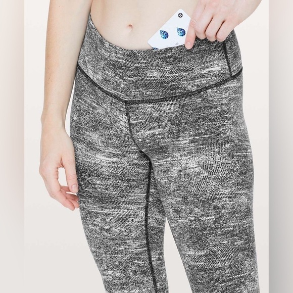 Lululemon Wunder Under Low-Rise Tight - Picture 5 of 7